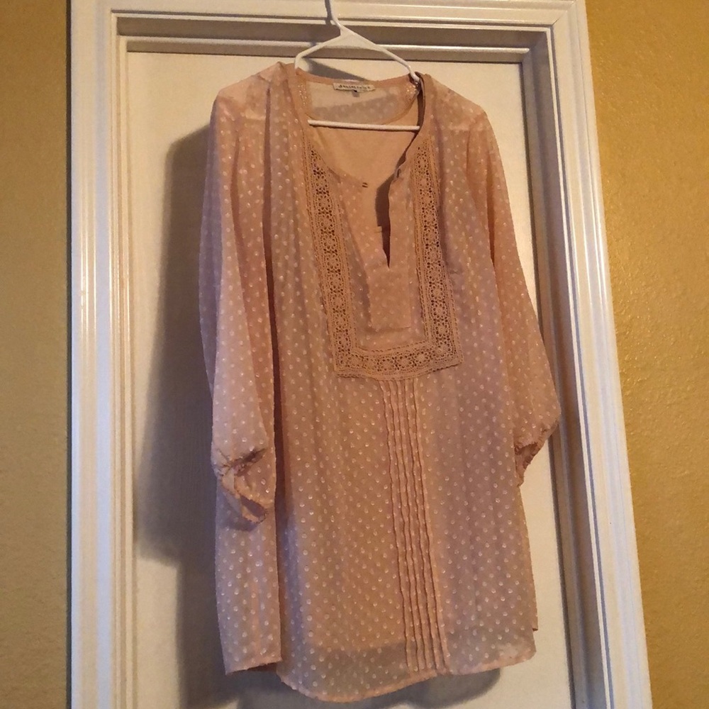 Women’s blouse